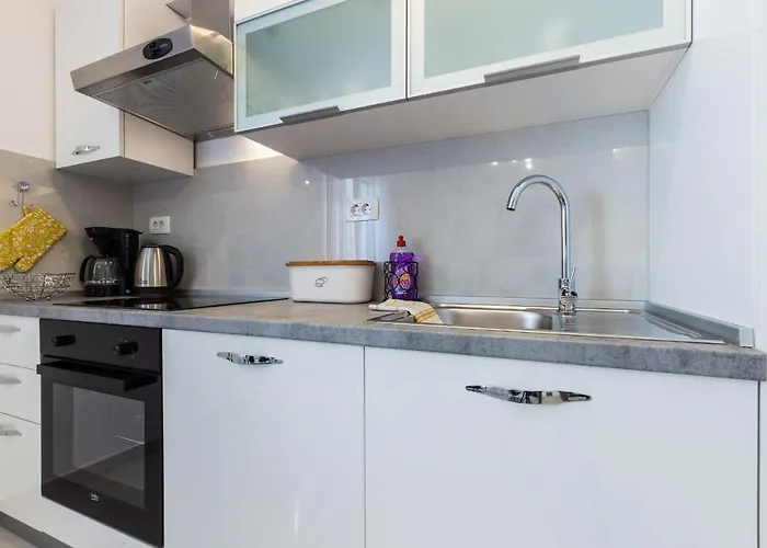 Petra Modern With Free Parking And Bbq Διαμέρισμα *