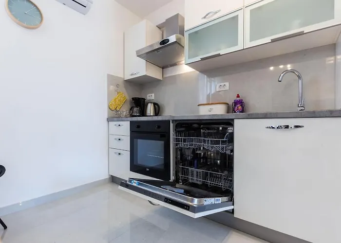 Petra Modern With Free Parking And Bbq Διαμέρισμα Ζαντάρ