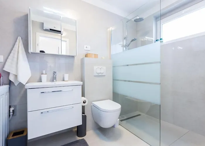 Petra Modern With Free Parking And Bbq Ζαντάρ